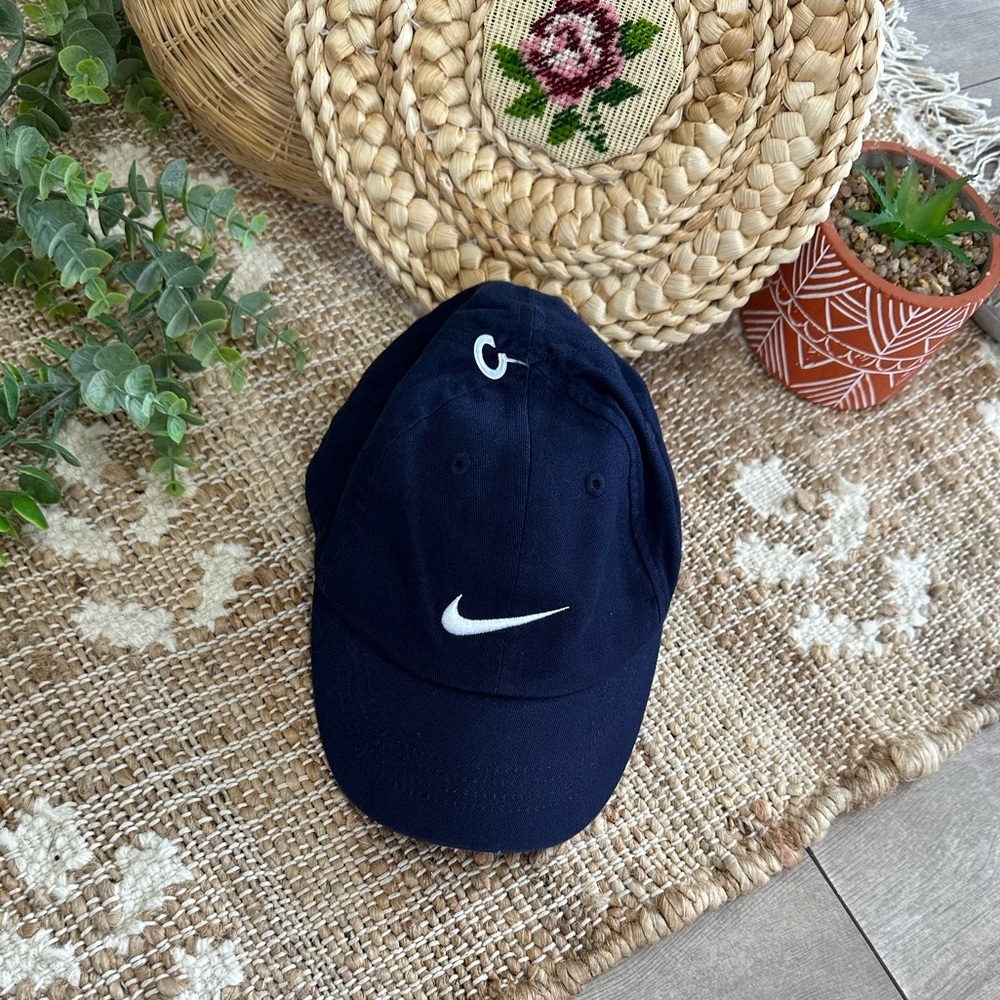 New Nike Infant Baby Embroidered Logo Baseball Cap Hat Navy Blue & White